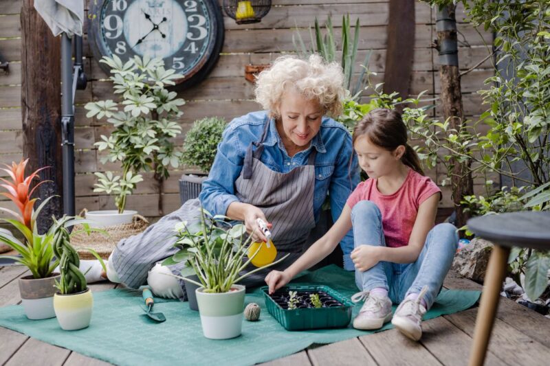 10 Old-Fashioned Cleaning Tips from Grandma