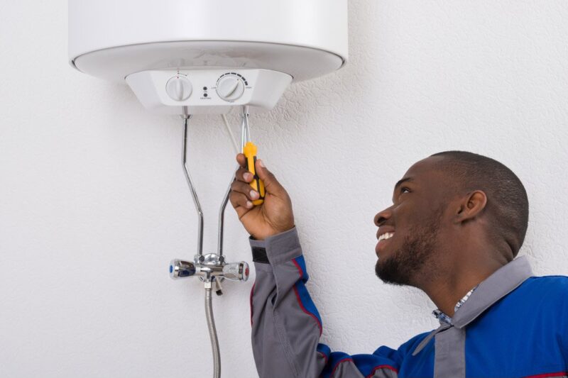 8 Signs You Need A New Water Heater For Your Lake Zurich, IL Home! –